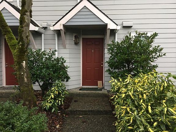 3rd image of 13005 102nd Ln NE APT 4
