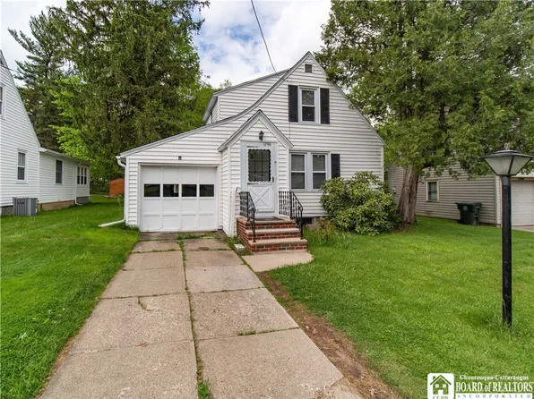 1396 Newland Ave, Jamestown, NY 14701