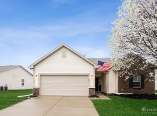 2700 Winding Creek Ln, Greenfield, IN 46140