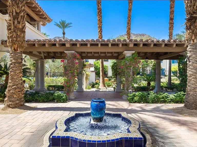 LEGACY VILLAS