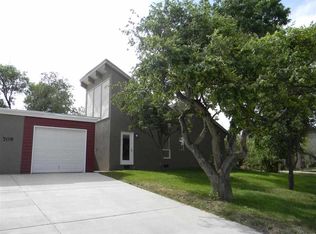 709 47th St UNIT B, Los Alamos, NM 87544