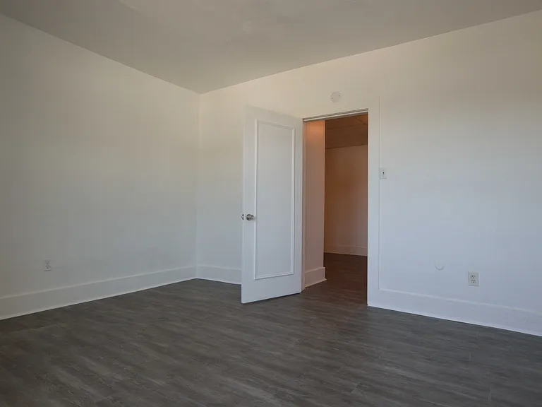 1601 Lincoln Way #2 — Photo 6