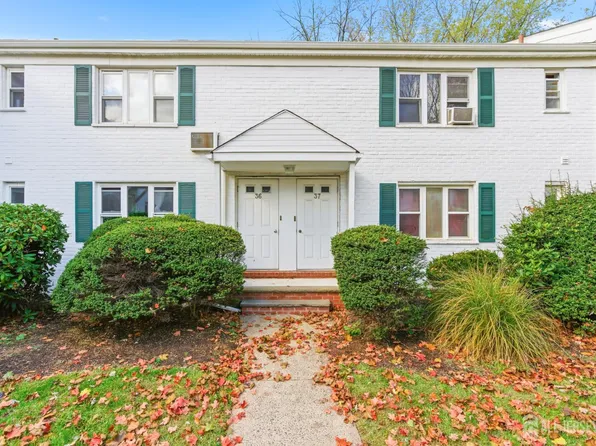 37 Garfield Park #B, Edison, NJ 08837