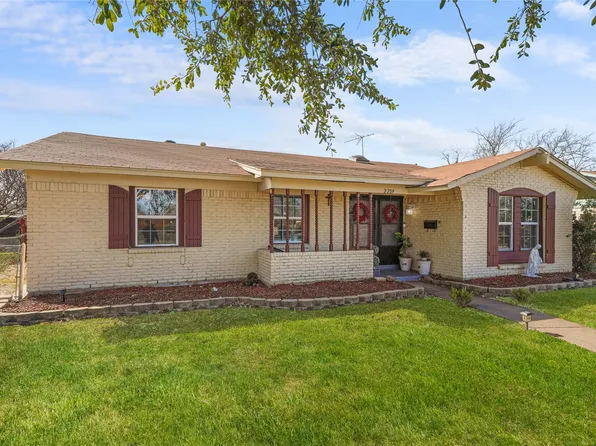 2229 Aloha Dr, Mesquite, TX 75150