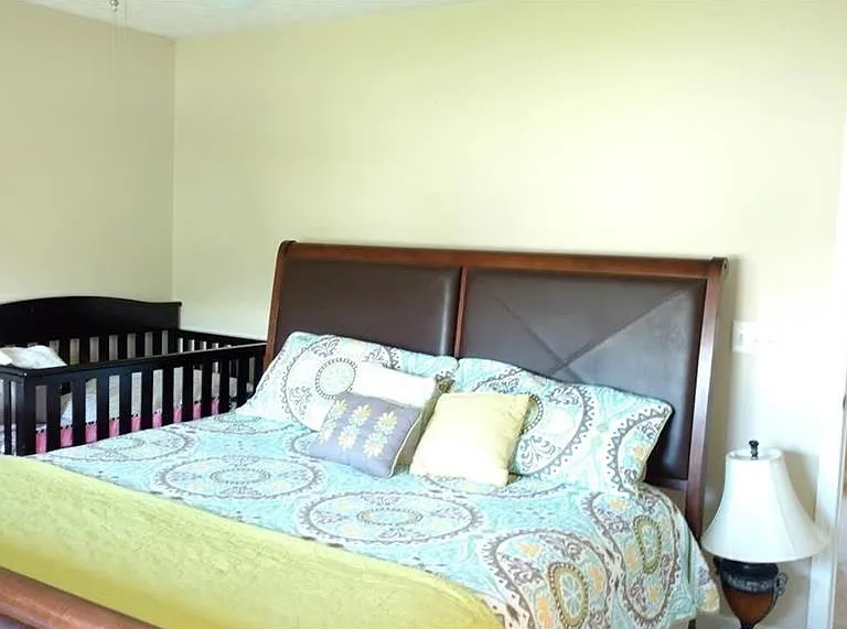 455 Thompson Dr — Photo 15