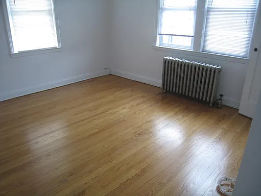 Rented by Alexiou Realty | media 23