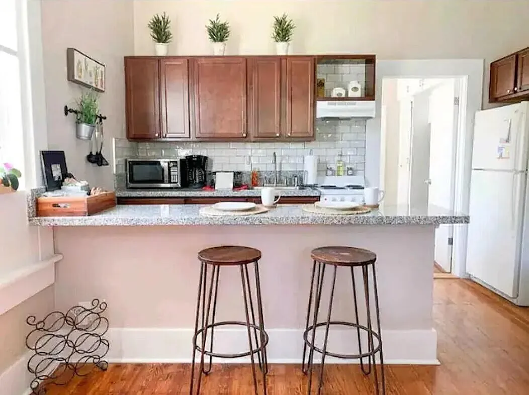 1 bed, 1.0 bath, 276 sqft, $1,950 — Photo 4