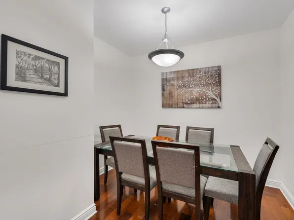 7400 River Road image 8 of 31