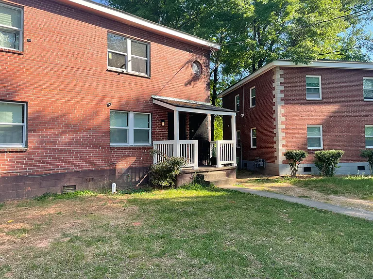 8 Stafford St SW — Photo 13