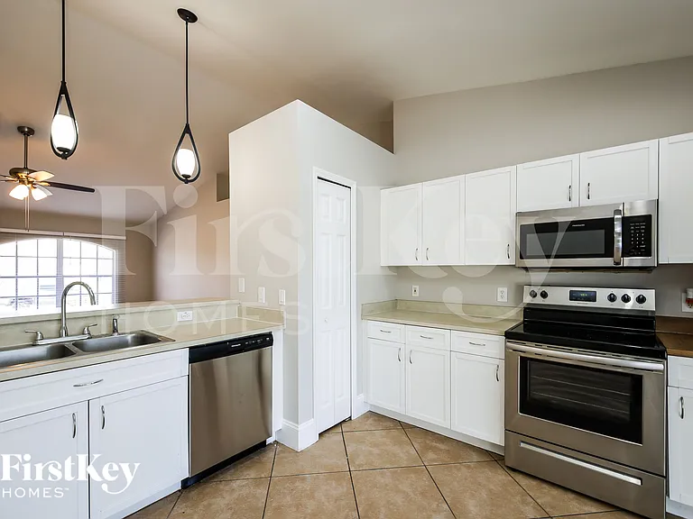 1822 NW Embers Ter — Photo 7
