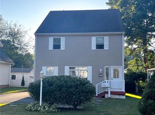 31 Buck St, Newington, CT 06111