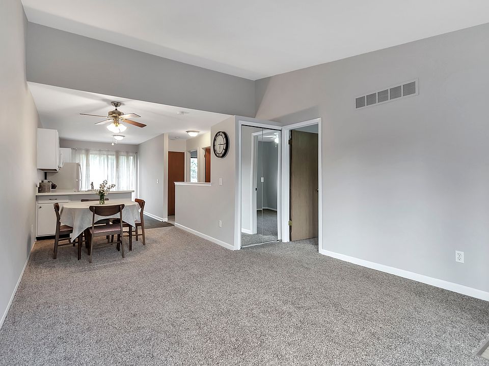 1st image of 27696 Trailbrooke Cir
