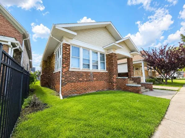 3724 Grand Blvd, East Chicago, IN 46312