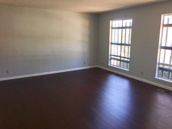 5th image of 5855 Pilar Ct