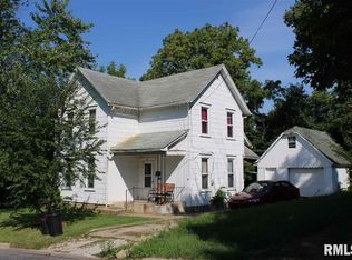 501 E Eureka St, Eureka, IL