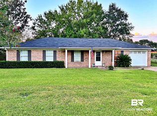 25125 Olive St, Elberta, AL 36530