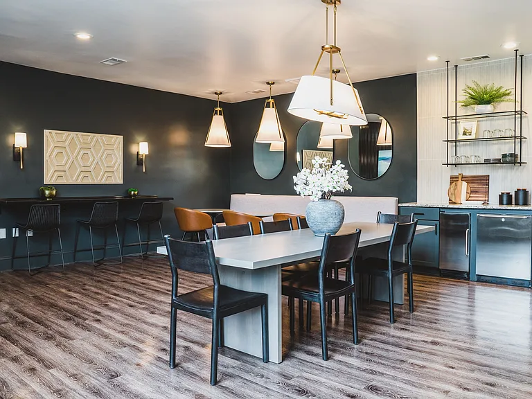 Work or play in our newly renovated resident lounge