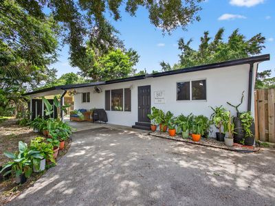 847 Belmont Drive, West Palm Beach, FL, 33415