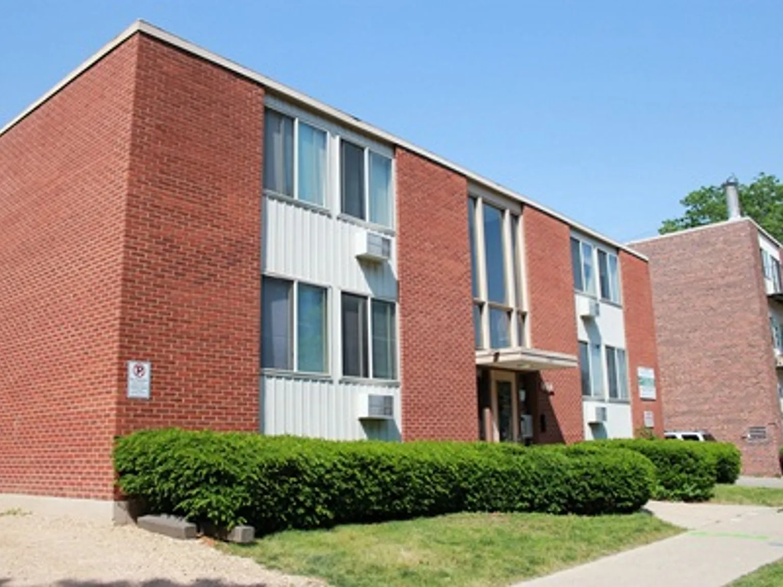 1308 Spring St — Photo 1
