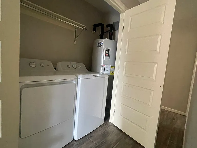 3808 Bella Costa Dr #2 — Photo 11