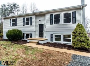 72 Petes Pl, Stanardsville, VA 22973