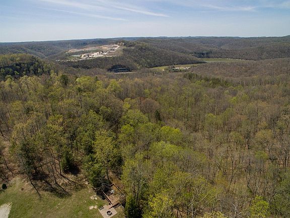 3rd image of 391 Cliff View Rd