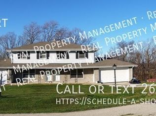 21540 Jill Ct, Brookfield, WI 53045