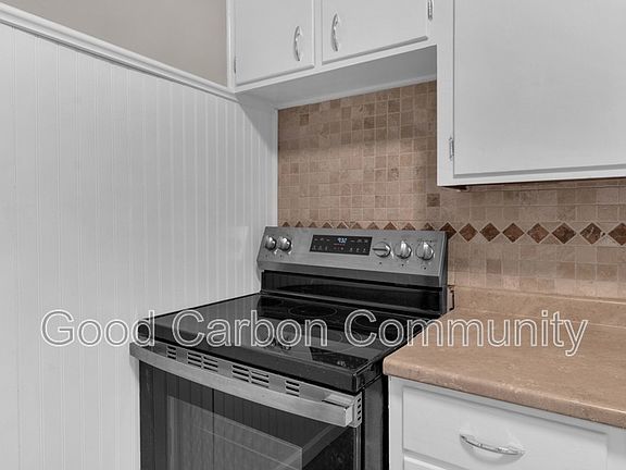 4th image of 24 Lincoln Ave