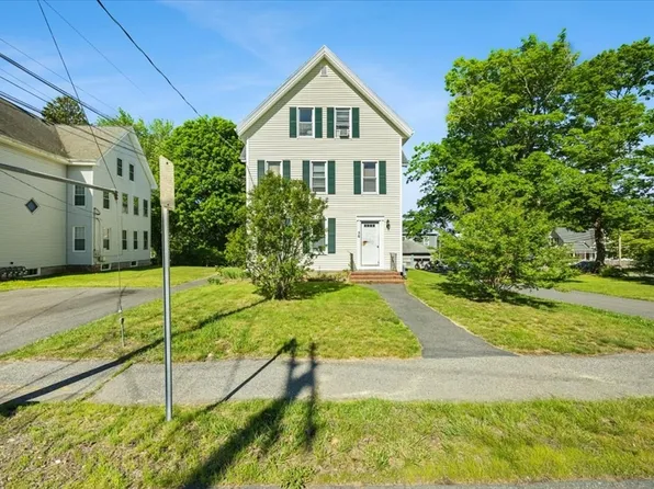 56 Everett St, Middleboro, MA 02346