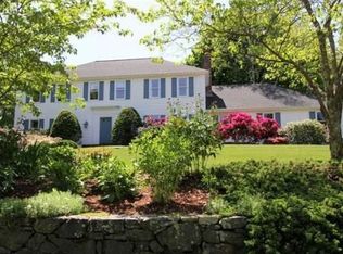 14 Strawberry Hill Rd, Southborough, MA 01772