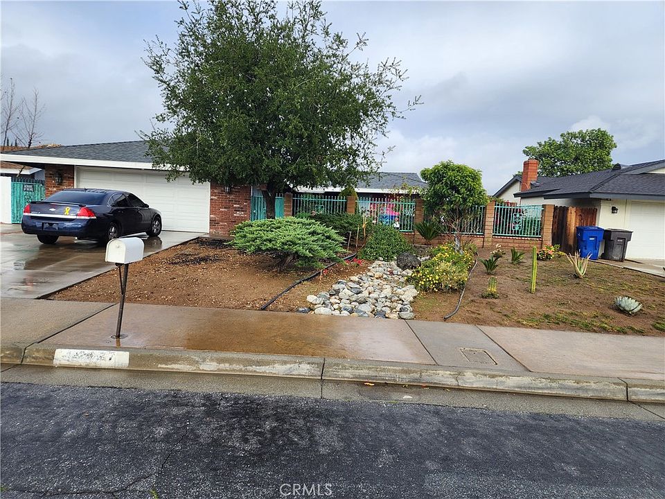 2nd image of 4267 Baggett Dr