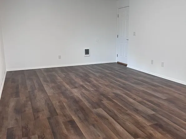 124-Viking Apartments