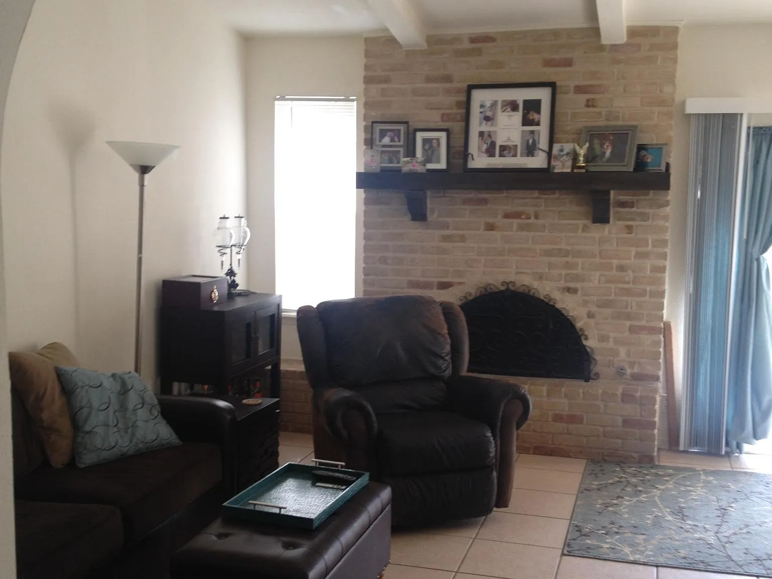 3 bed, 1270 sqft, $2,200 — Photo 3