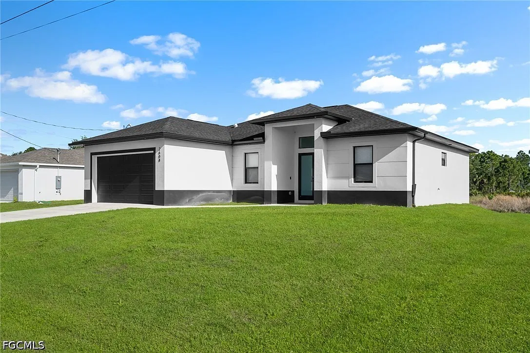 3 bed, 2.0 bath, 1633 sqft, $2,300 — Photo 2