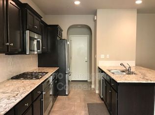 3521 Magnificent Way, Clovis, CA 93619