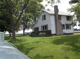 904 Angle Dr, Ashley, IN 46705