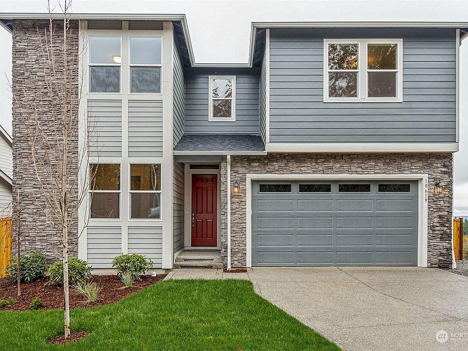 1st image of 10619 Treasure Drive NW #124
