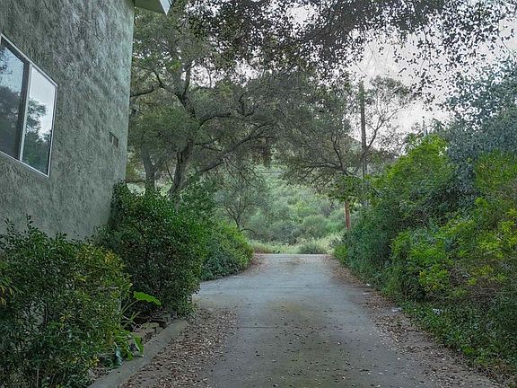 5th image of 9237 Harmony Grove Rd