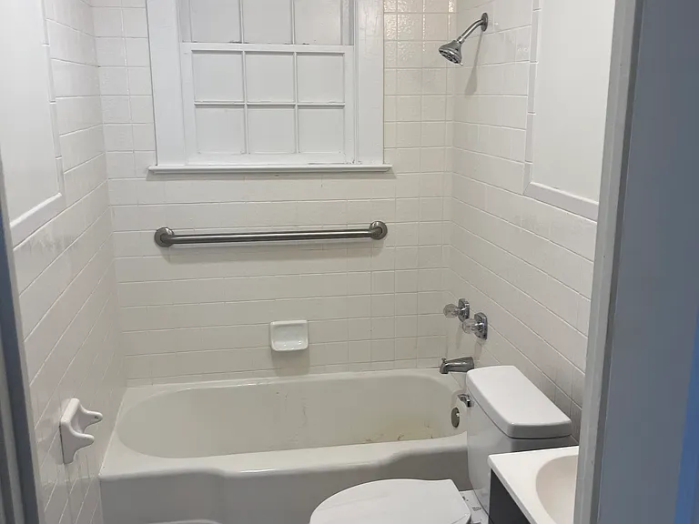 601 Jefferson St — Photo 5