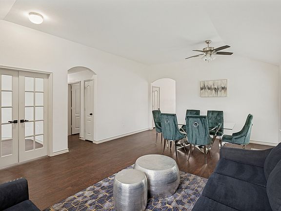 4th image of 1832 Serena Dr