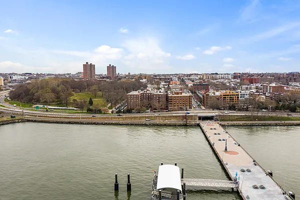 Sold by Block & Lot Real Estate | media 32