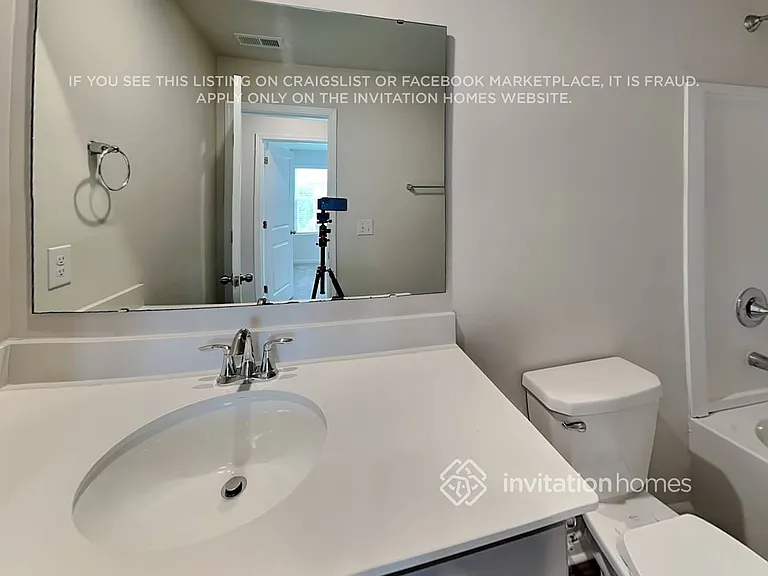 2524 Brunson Ct — Photo 16