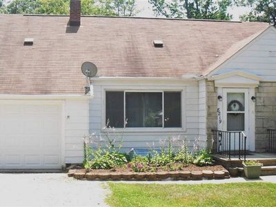 8219 E Wesley Ln, North Webster, IN, 46555