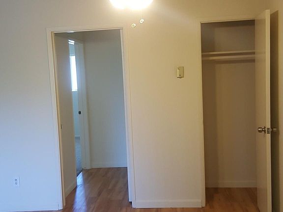 5th image of 724 N Howard St APT 3