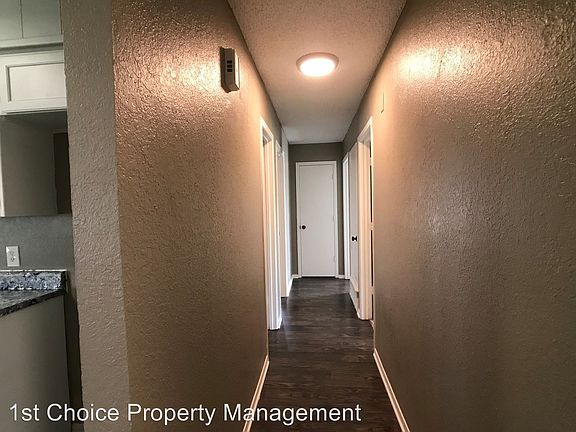5th image of 3516 Park Lake Dr