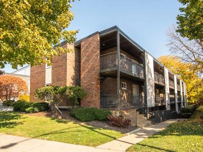 6347 N Ridge Ave APT 209, Chicago, IL, 60660