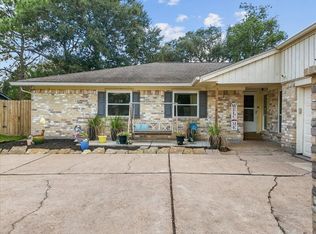 16239 Brookford Dr, Houston, TX 77059