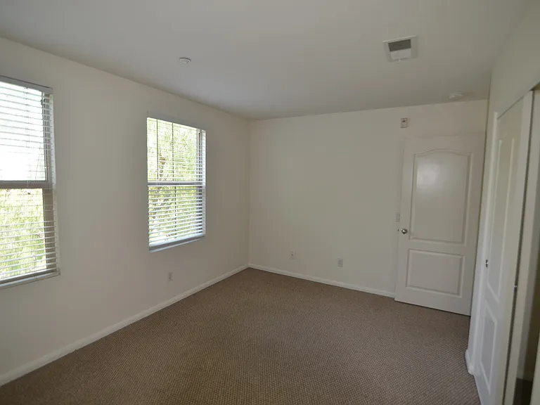 1299 Blue Jean Way #2 — Photo 14