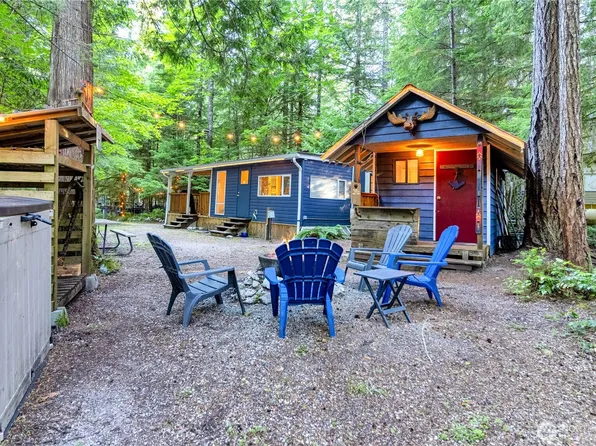 160 3 Big River Boulevard E, Deming, WA 98244