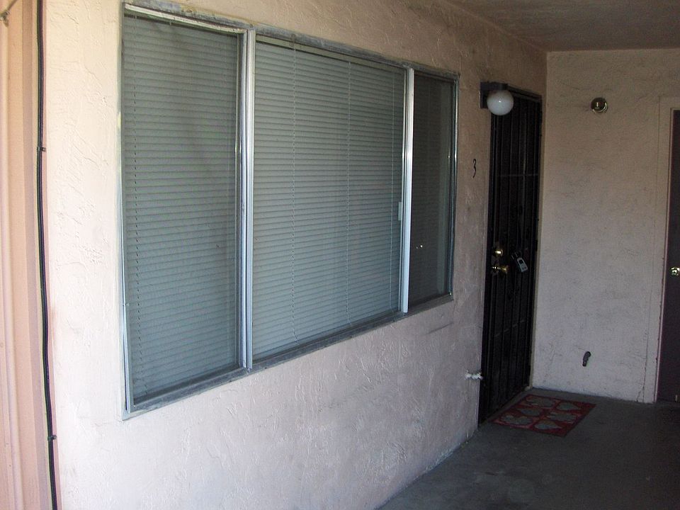 1st image of 706 E Yorkshire Dr #3